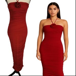 NWT Bobbles & Lace 'Not Your Girl' Ruched Bodycon Halter Midi Dress - Sz S